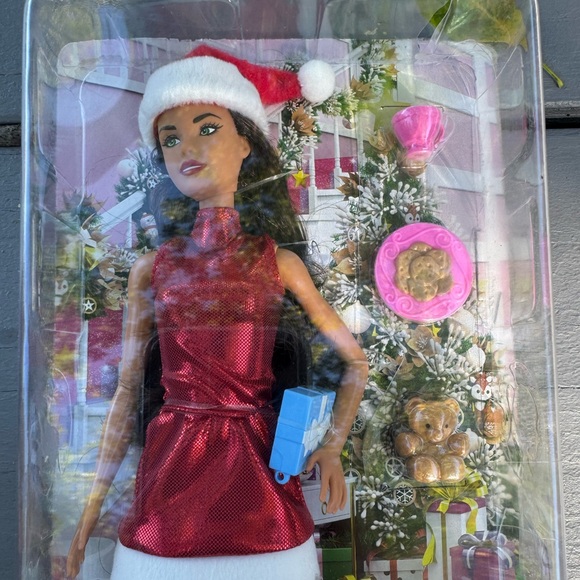 Barbie Mattel doll 2022 Christmas holiday red dress new accessories in the box - Picture 7 of 7